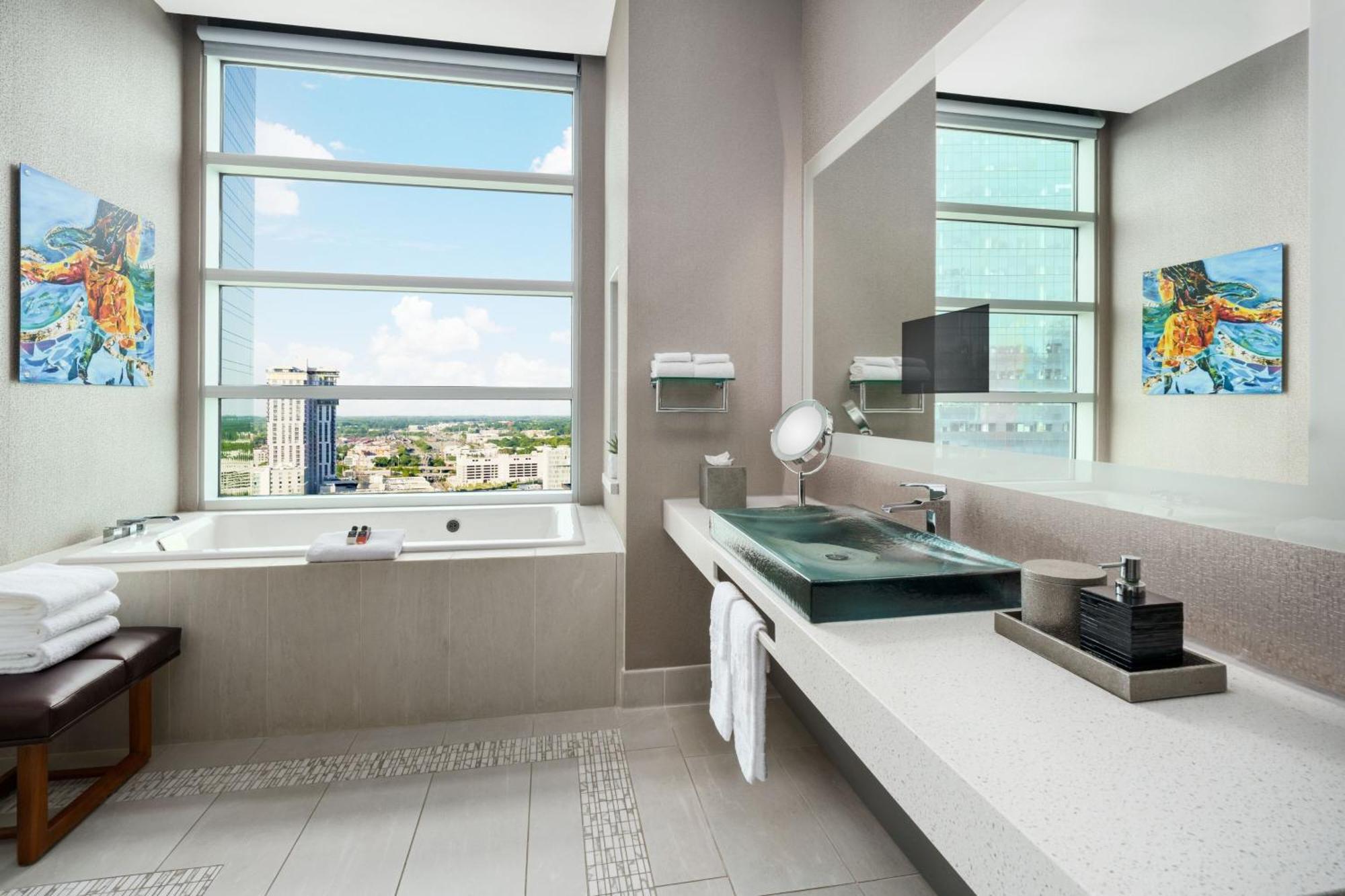 Ac Hotel By Marriott Charlotte City Center Екстериор снимка