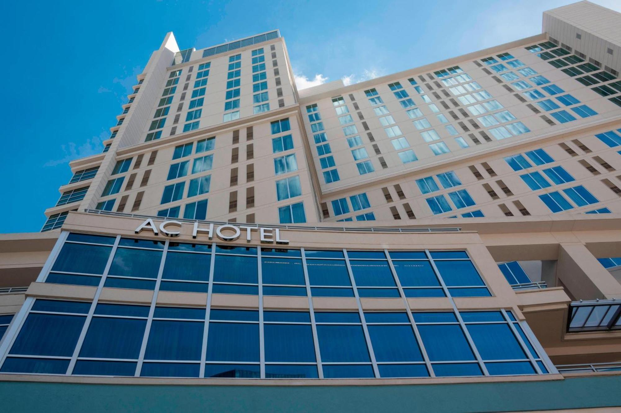 Ac Hotel By Marriott Charlotte City Center Екстериор снимка